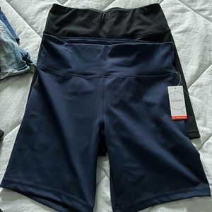 2 pack of biker shorts
